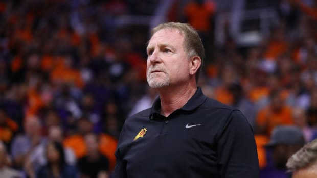 Suns owner Robert Sarver